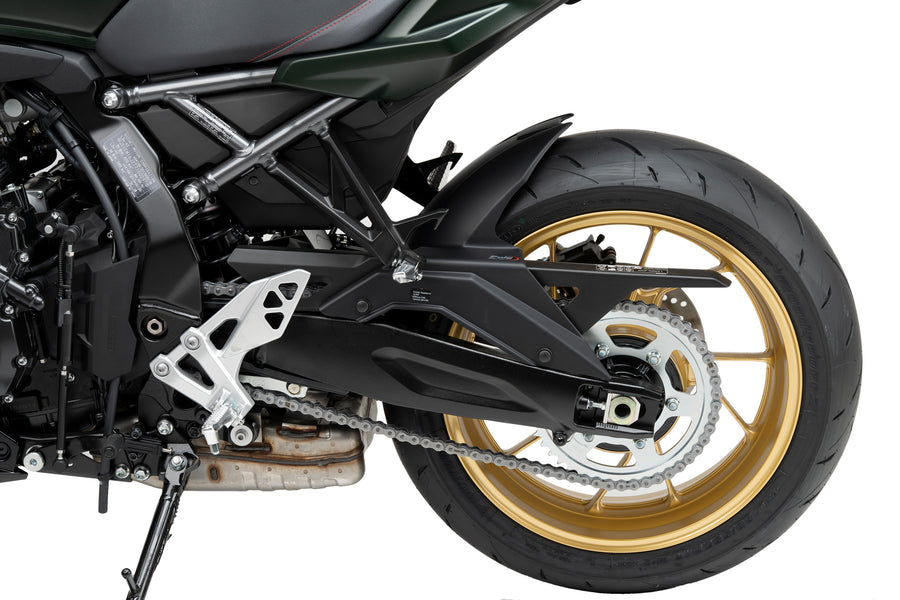 SUZUKI GSX-8TT [2025] – Enjoliveurs de roue arrière – Look carbone