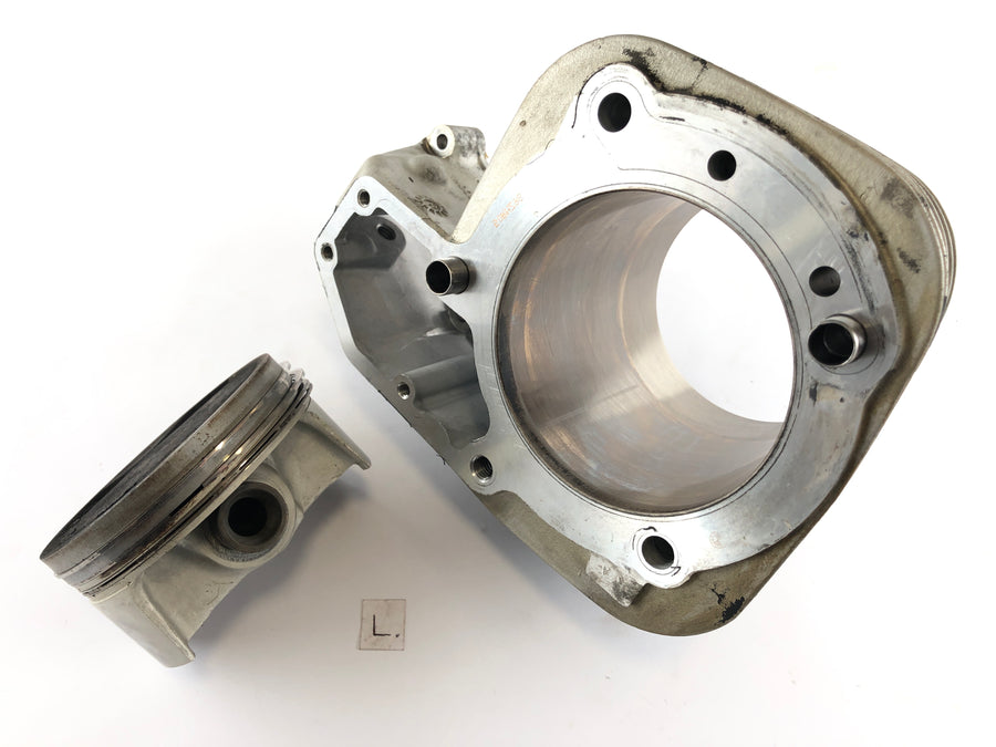 BMW R 1100 R Type 259 [1999] - Cylindre avec piston gauche