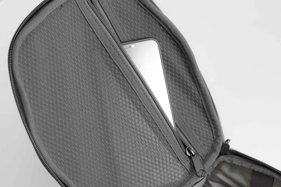 ducati monster 750 [SW-MOTECH] – PRO Enduro tank bag with straps (12-15 liters)