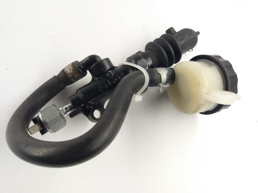 Triumph Thunderbird 900 T309RT [1995] - Rear brake pump