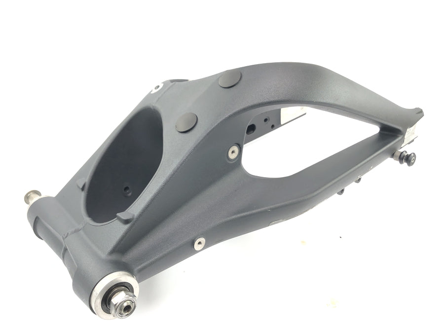 Triumph Street Triple R 675 D67LD [2010] - Swinge rear wheel swing