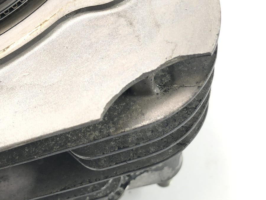Yamaha XT 600 43F [1985] - cylinder with piston