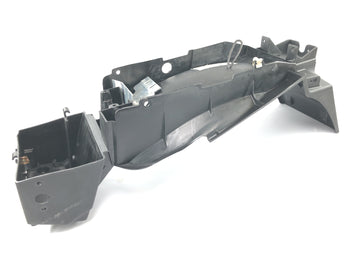 TRIUMPH DAYTONA 955I T595 [1998] - Pare-boue pour support de plaque d'immatriculation de garde-boue intérieur arrière - 0