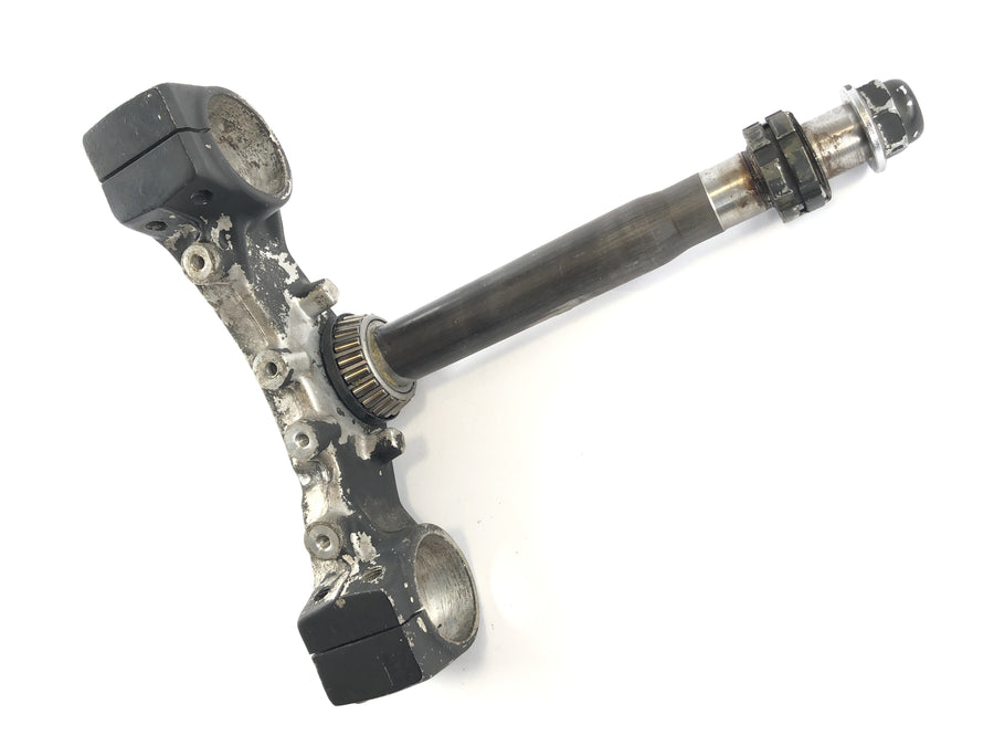 Yamaha contre Max 1200 2We [1996] - Fork Bridge ci-dessous