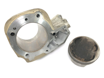 BMW R 1100 RT 259 [1999] - cylindre avec piston à droite - 0