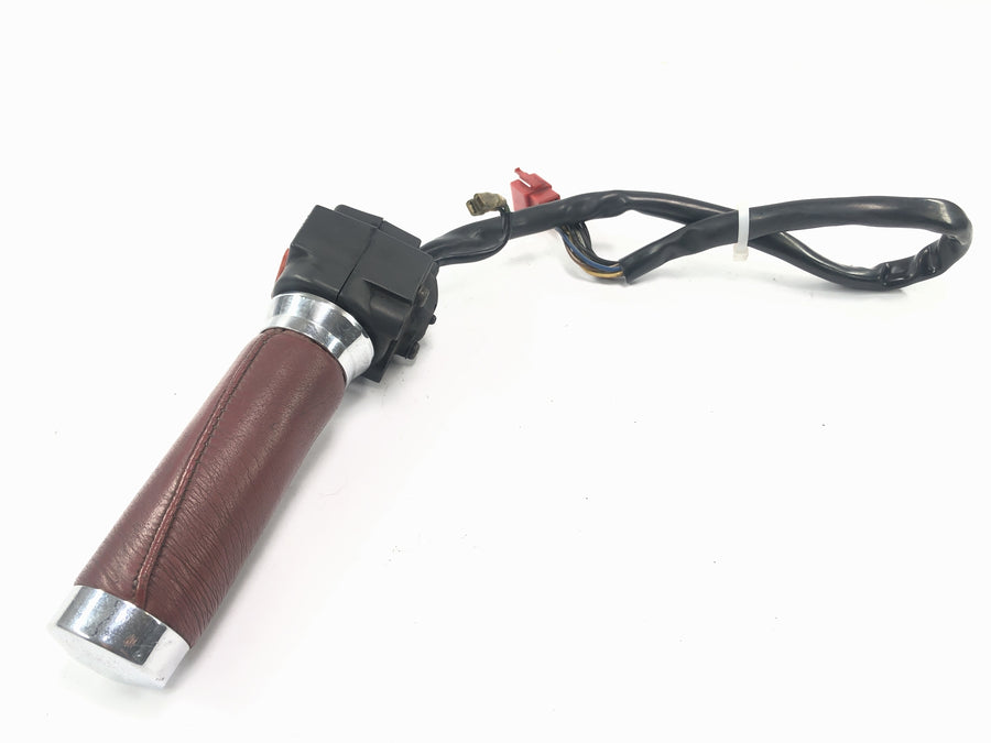 Honda GL 500 Silverwing PC02 [1982] - Gas grip rotary handle Right handle switch unit