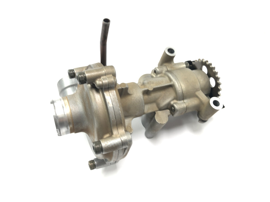 Yamaha YZF R1 RN04 [2001] - Wasserpumpe Kühlmittelpumpe Ölpumpe Pumpengehäuse