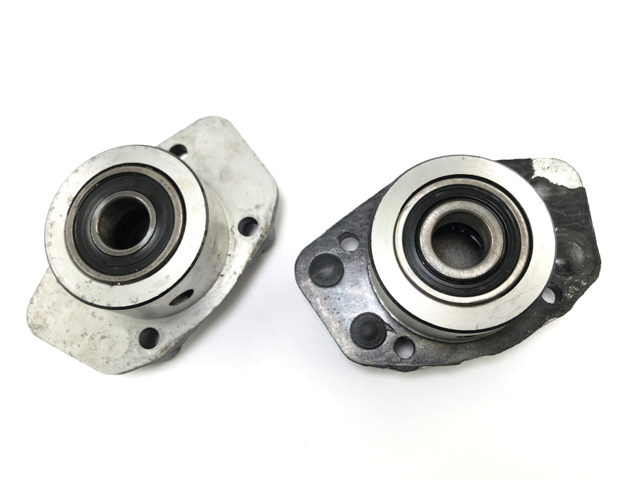 Ducati 900 SS [1991] - Camshaft bearing cap
