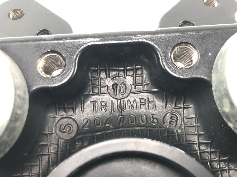 Triumph Bonneville T100 986MF [2012] - Gabelbrücke oben Gabelklemme Lenkkopfbrücke