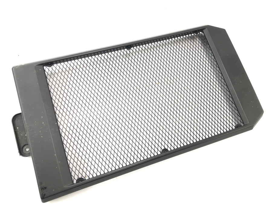 Suzuki VZ 1500 WVCU [2011] - Radiator grille protective grille cover