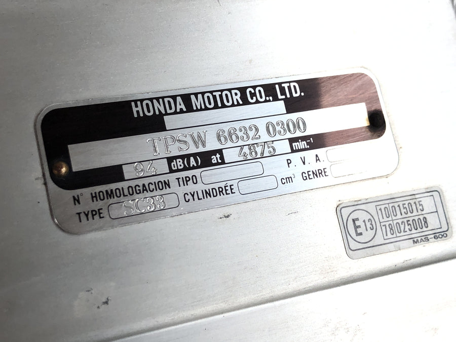 Honda CBR 900 RR Fireblade SC33 [2000] - Rahmen Hauptrahmen mit Papieren