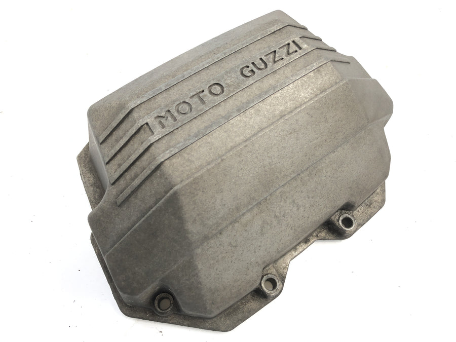 Moto Guzzi California II VT [1985] - valve lid on the left