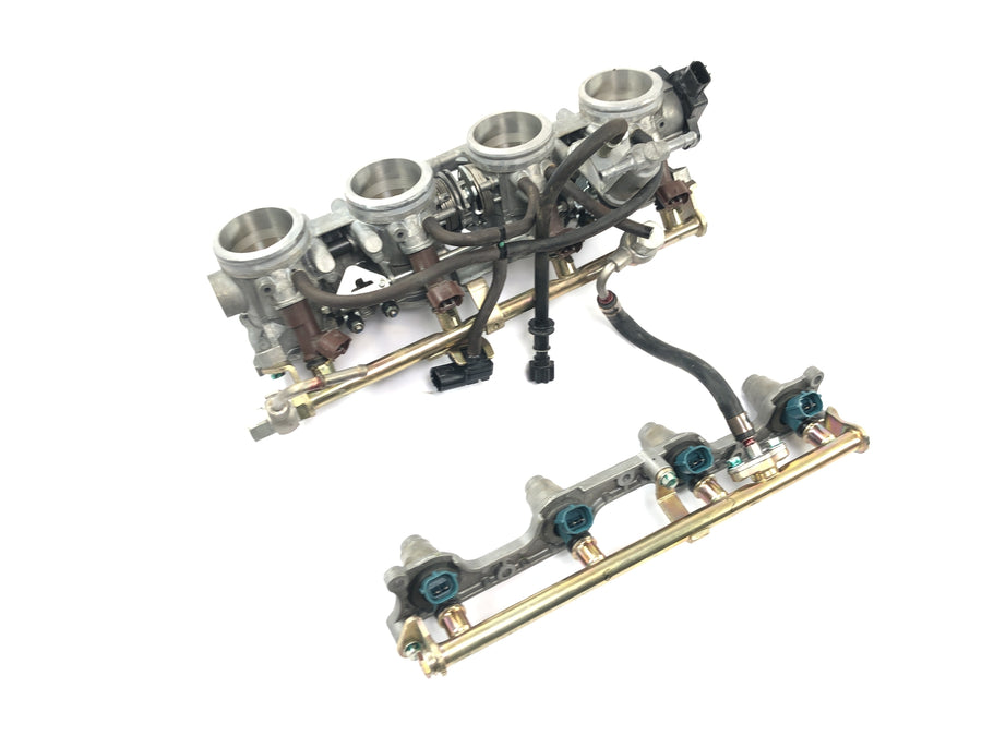 Honda CBR 1000 RR SC57 [2006] - Throttle valve unit with injection bar throttle valve