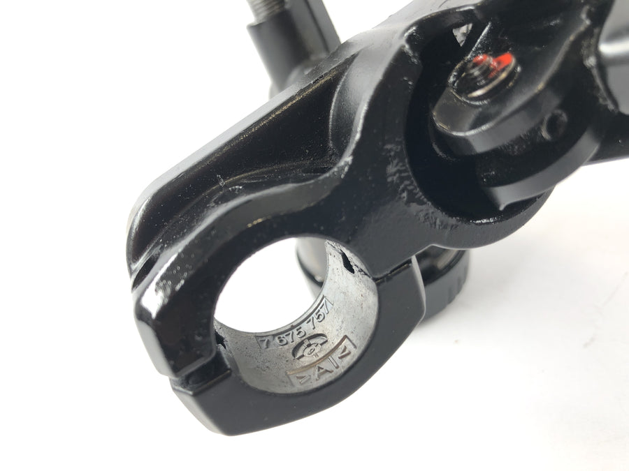 BMW K 1300 S K12S [2010] - raccords de guidon de la pompe d'embrayage à gauche