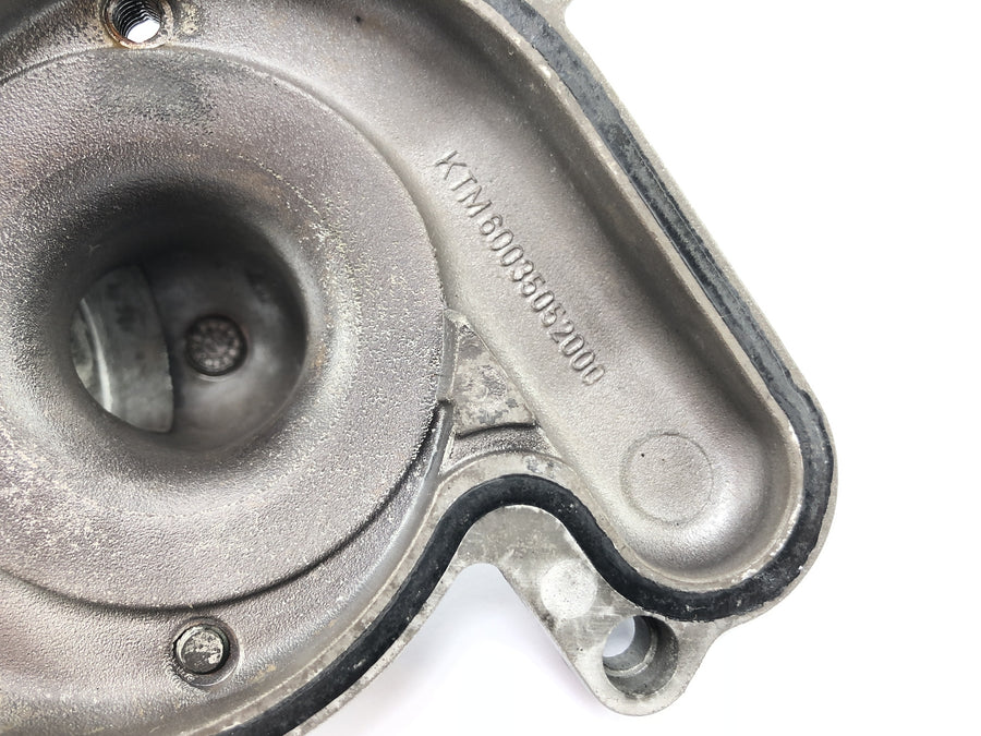 KTM 950 SM LC8 [2008] - Wasserpumpendeckel Wasserpumpe