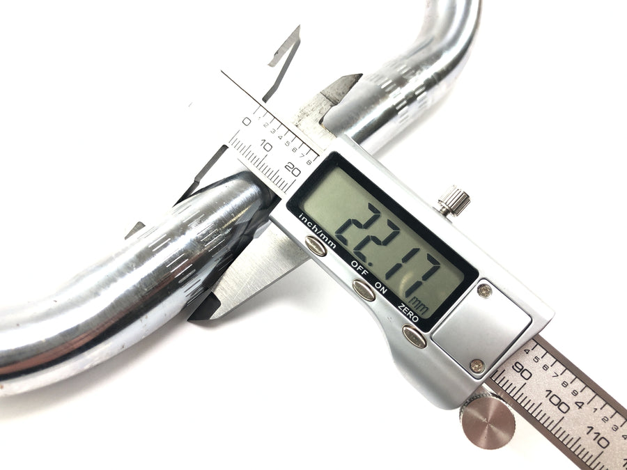 Yamaha XJR 1300 RP02 [1999] - Guidon tube acier chromé 22mm