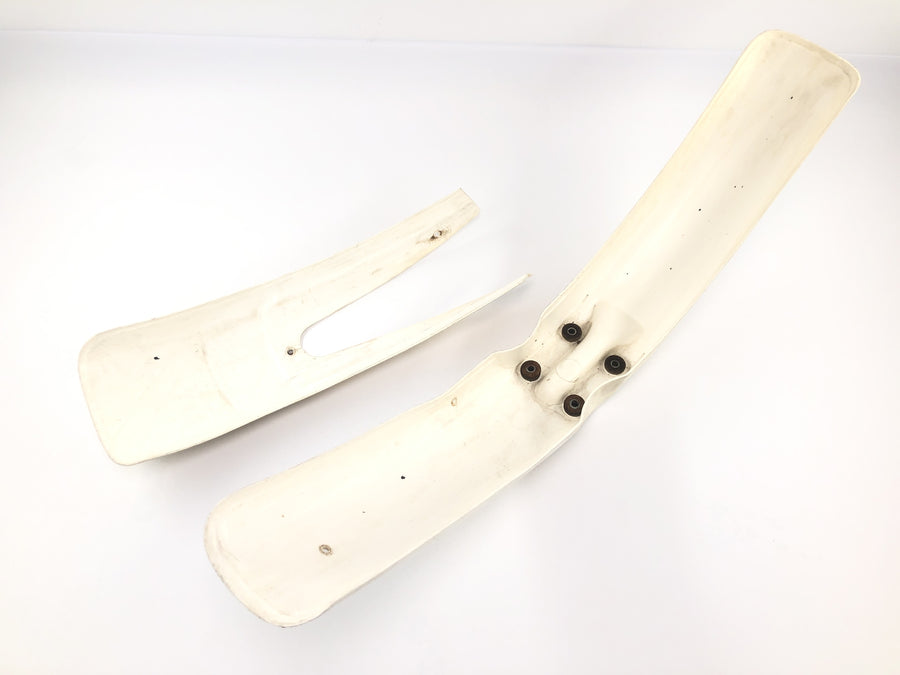 Yamaha DT 175 2K4 [1982] - Front mudguard plastic