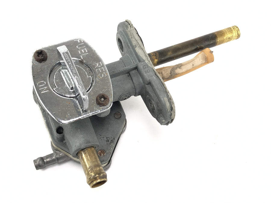 Kawasaki ZR7 ZR750F [1999] - petrol tap fuel tap