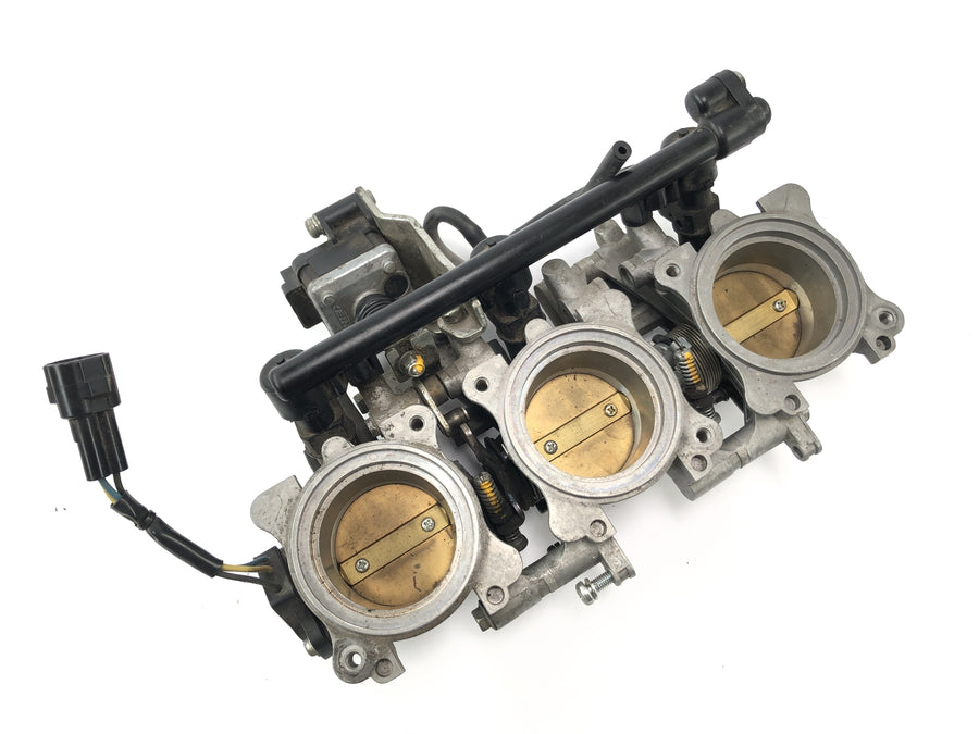 Triumph Street Triple R 675 D67LD [2010] - throttle valve throttle base injector