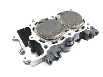 Kawasaki Versys KLE 650 A [2006] - cylindre avec bloc-cylindres à piston