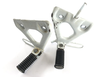 Honda XL 600 LM PD04 [1989] - Pediatric footrests with keepers on the right and left - 0