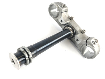 Moto Guzzi Norge 1200 [2006] - Fork Bridge ci-dessous