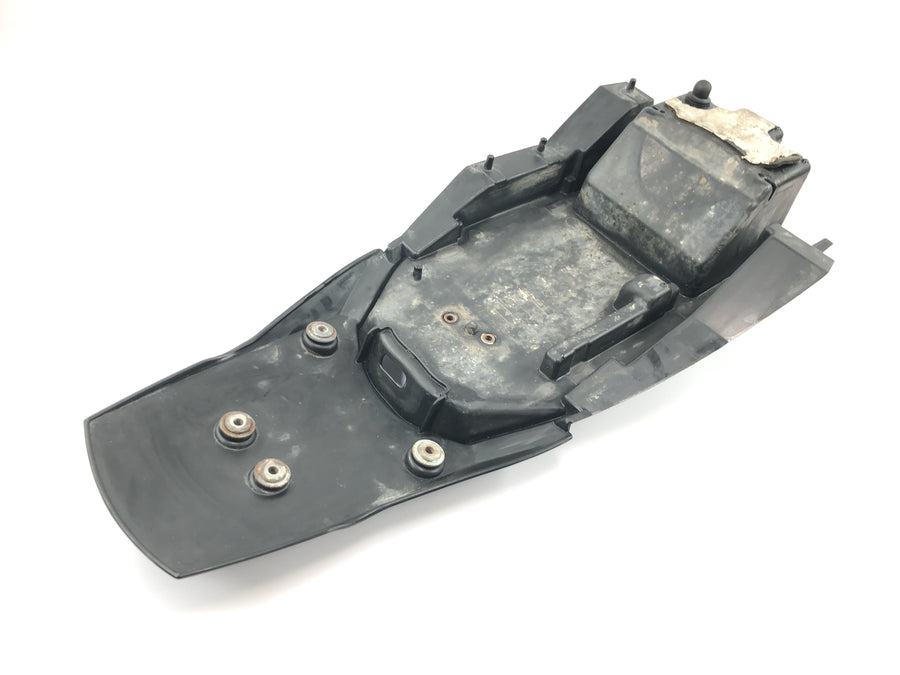 KTM 950 Adventure LC8 [2004] - Hinterradabdeckung Innenverkleidung Spritzschutz