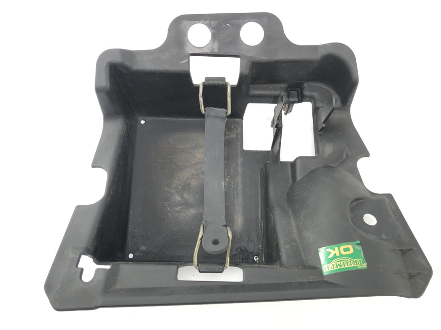Triumph Sprint ST 1050 [2005] - Boîte de batterie du compartiment de batterie