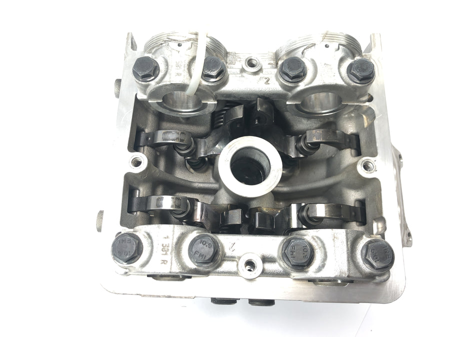 Ducati Multistrada 1200 S Touring [2009] - Zylinderkopf Ventiltrieb vorne