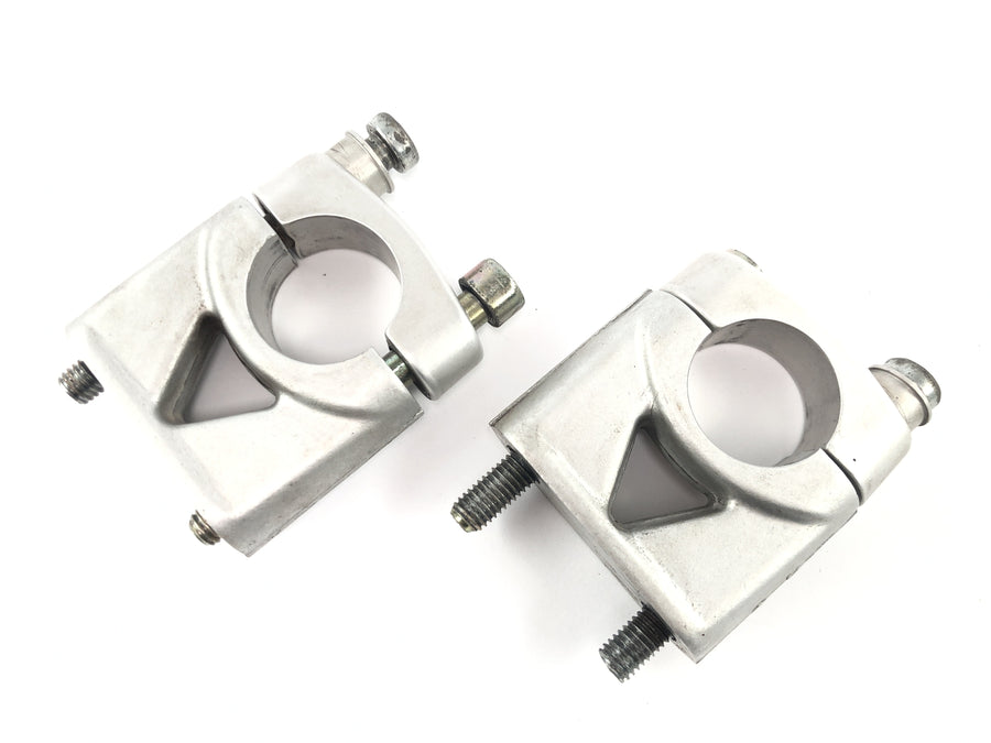 Ducati Monster S4R M4 [2004] - handlebar clamp handlebar bracket handlebar holder riser pair