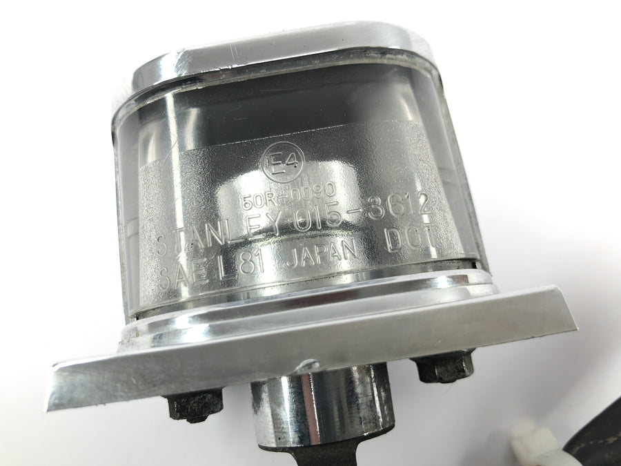 Honda VTX 1800 SC46 [2004] - éclairage de plaque d'immatriculation chrome