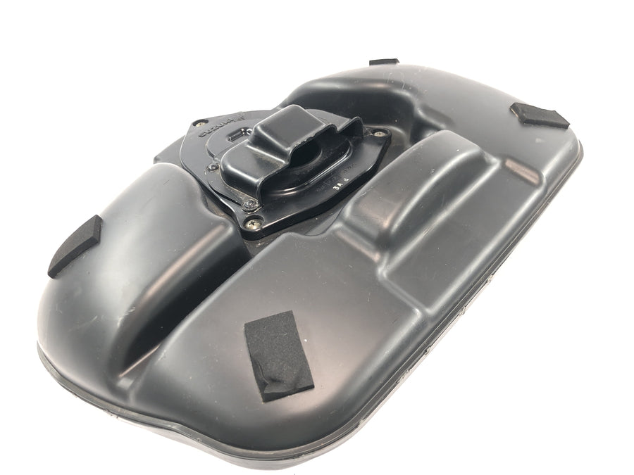 Suzuki Intruder VL 1500 AL [2000] - Air filter box Air filter housing Intake box