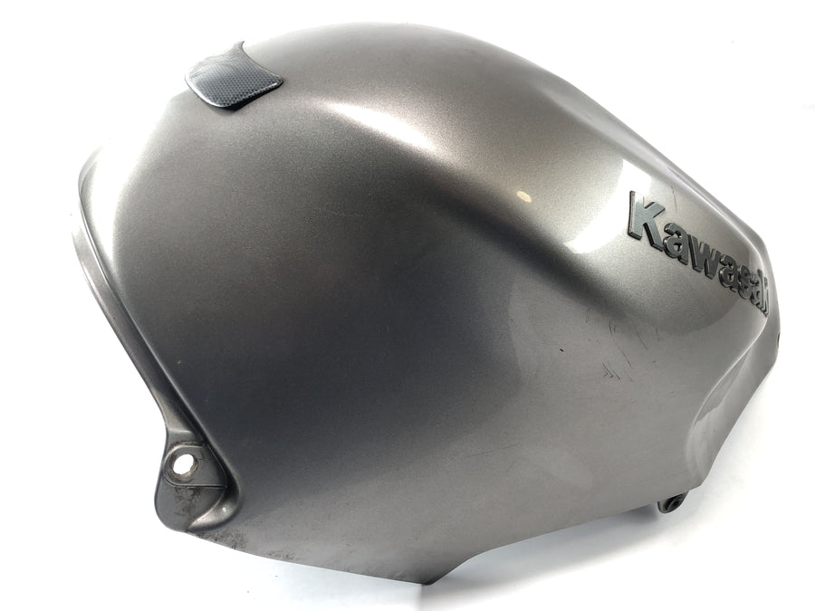 Kawasaki ZX 12 R ZXT20A [2001] - Couvercle de carénage du couvercle du réservoir
