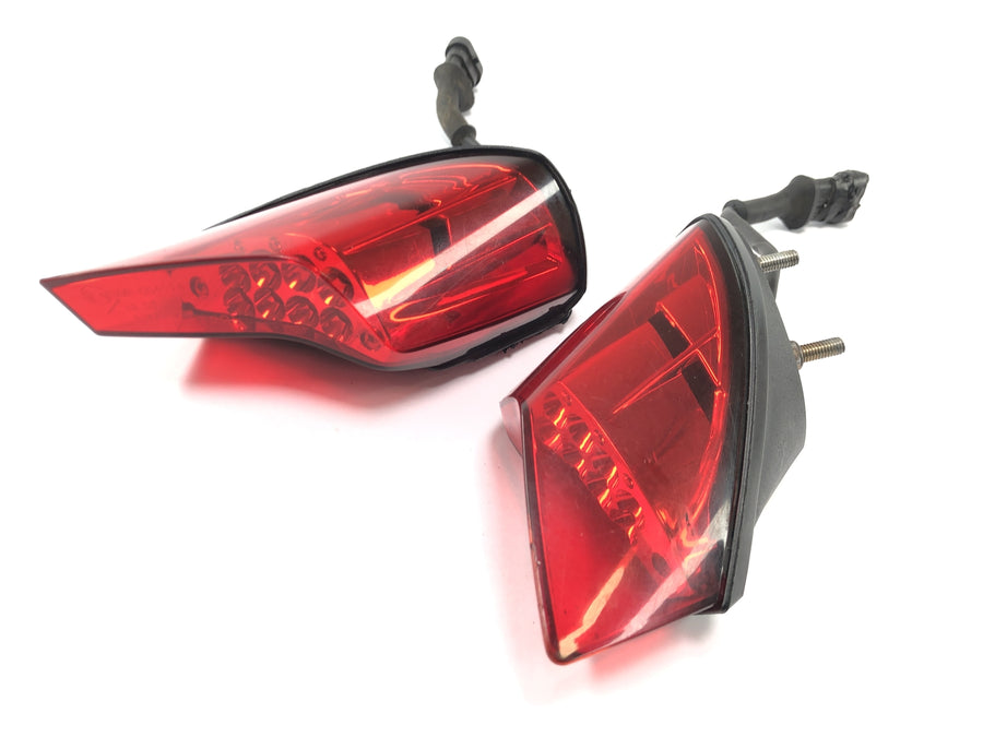 Benelli TNT 1130 [2009] - Rear light rear light left and right