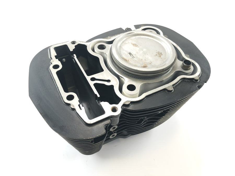 Honda VTX 1800 SC46 [2004] - Zylinder mit Kolben vorne