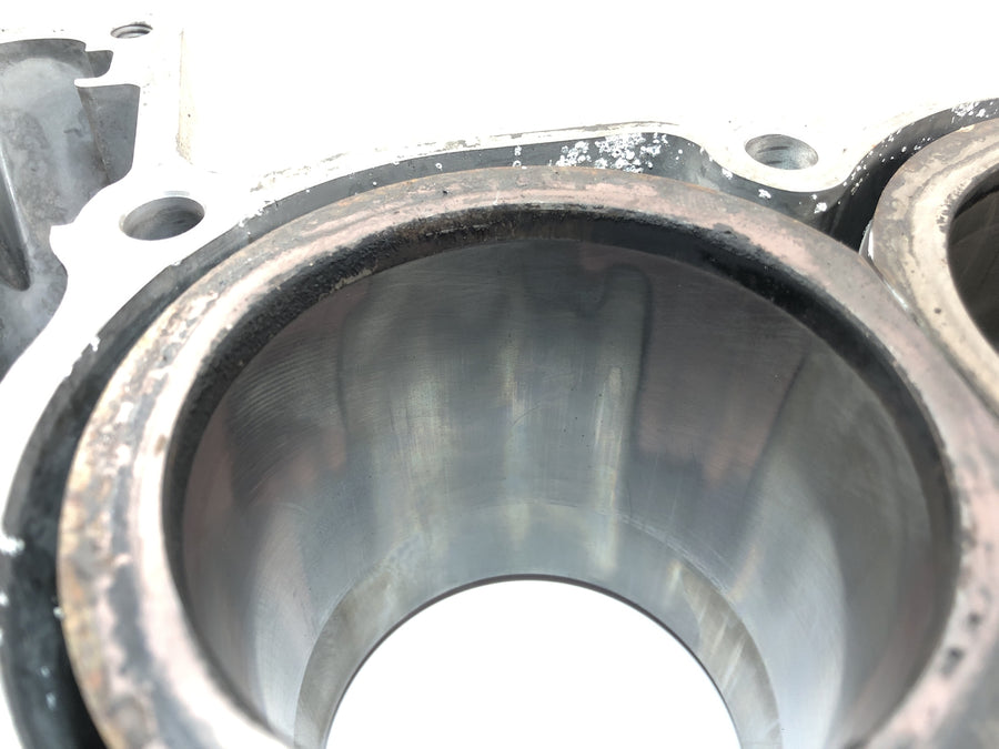Honda CBR 1000 F SC24 [1991] - Cylindre avec piston