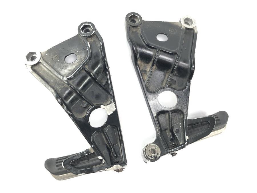 Honda NSR 125 JC22 [1998] - Footrests with Halter Pediac Footrests on the left and right right