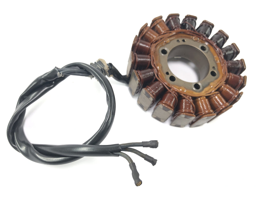 Triumph Sprint ST 1050 [2005] - Stator alternator without a connector