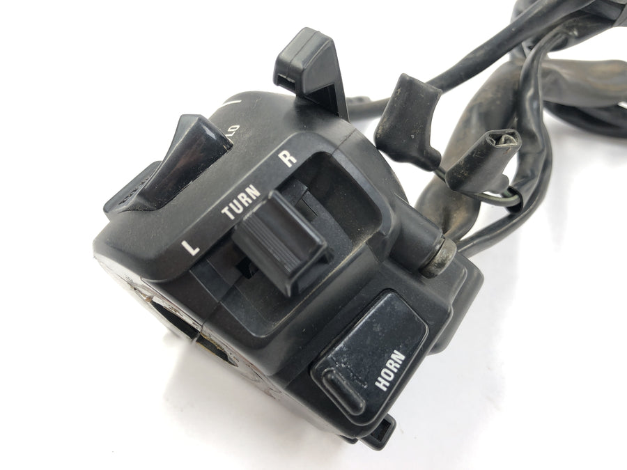 Honda CB 750 RC42 [1996] - Plaisons de guidon gauche Gardée gauche à gauche
