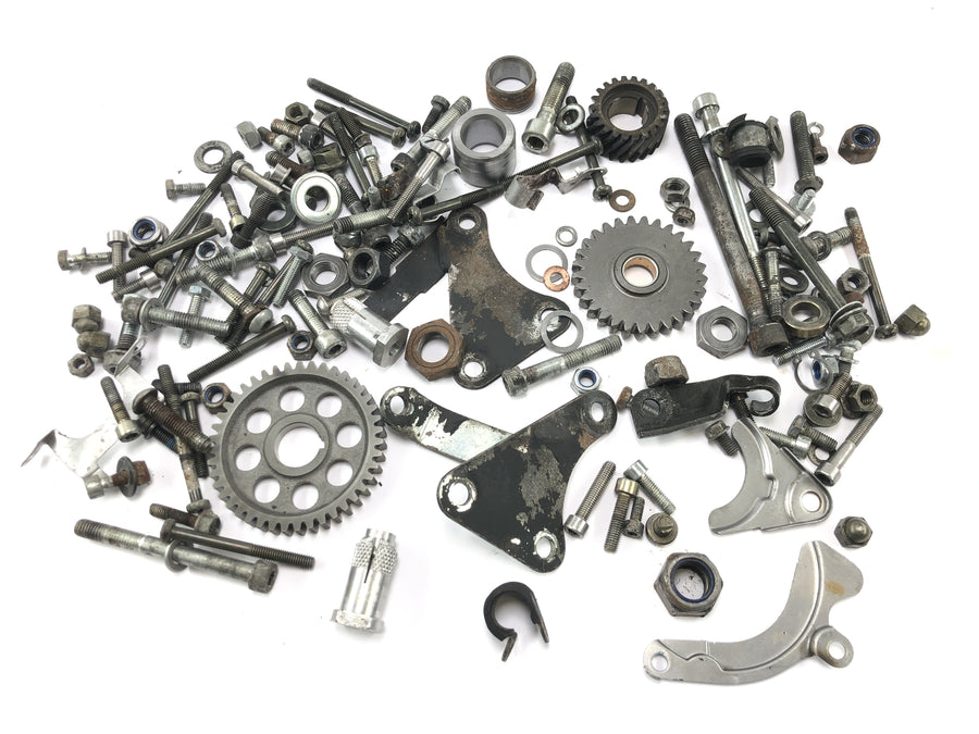 Sachs ZX 125 [1998] - restes de pièces et vis lot mixte