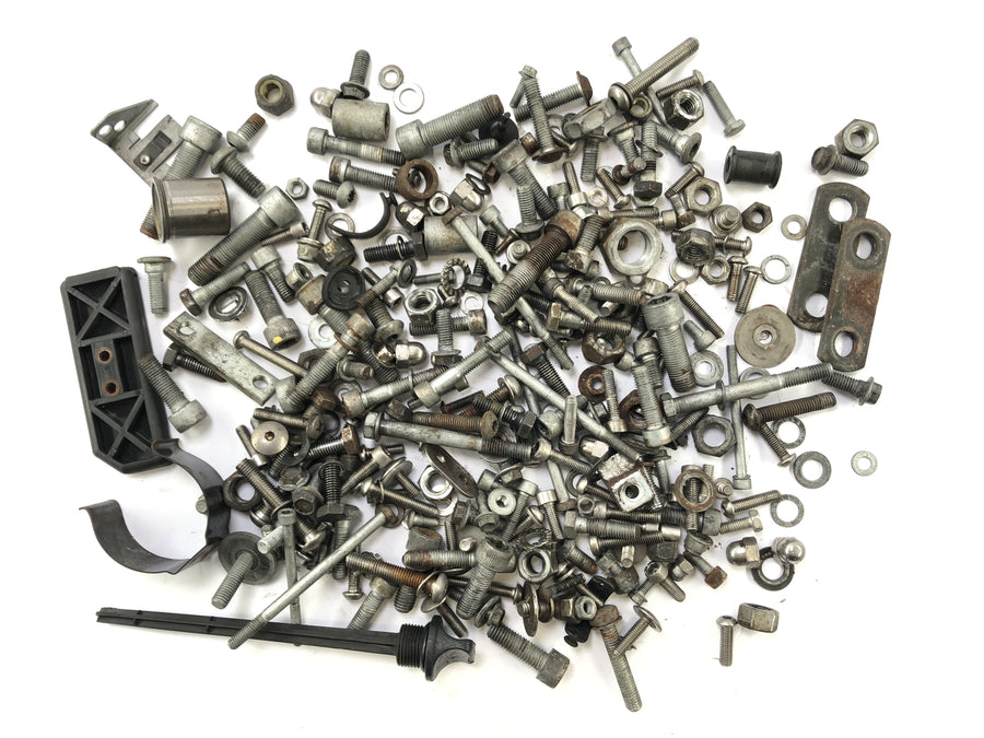 Moto Guzzi California 1100 EV KD [2002] - Remaining parts and screws bundle