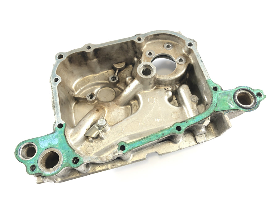 Honda Goldwing GL 1100 SC02 [1980] - Water pump cover Oil filter holder Motor lid