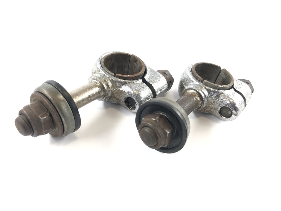 Triumph Bonneville T140V [1976] - handlebar recording riser couple