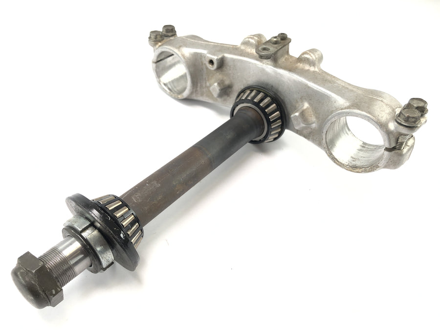 Suzuki DR 350 SK42B [1991] - Fork Bridge ci-dessous