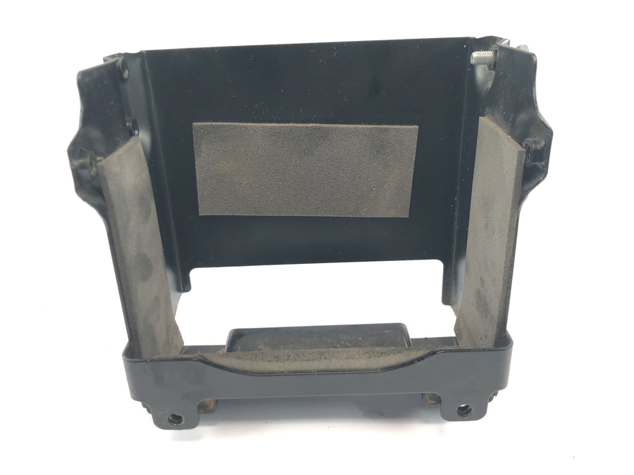 Suzuki Intruder VL 1500 AL [2000] - Battery box battery carrier battery holder