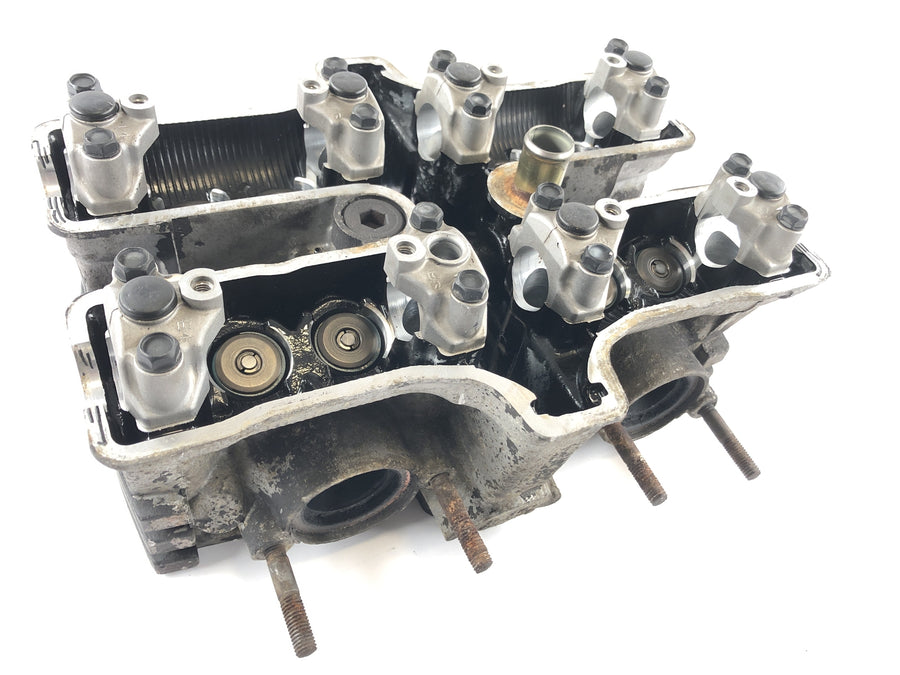 Yamaha V Max 1200 2we [1996] - Cylinder head in front