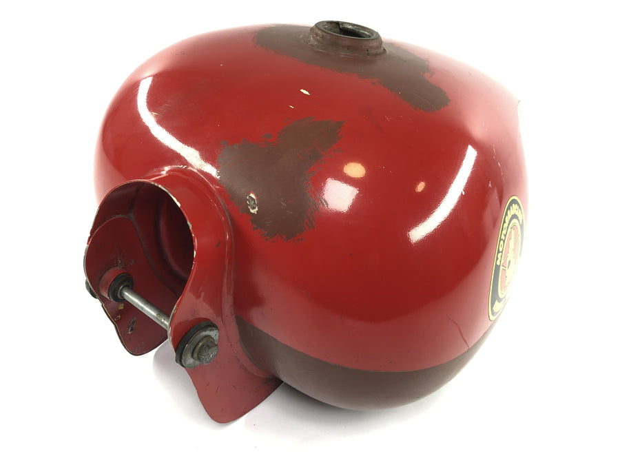Moto Guzzi V7 Special [1971] - Réservoir Réservoir d'essence Réservoir d'essence Raccords du robinet d'essence modifiés