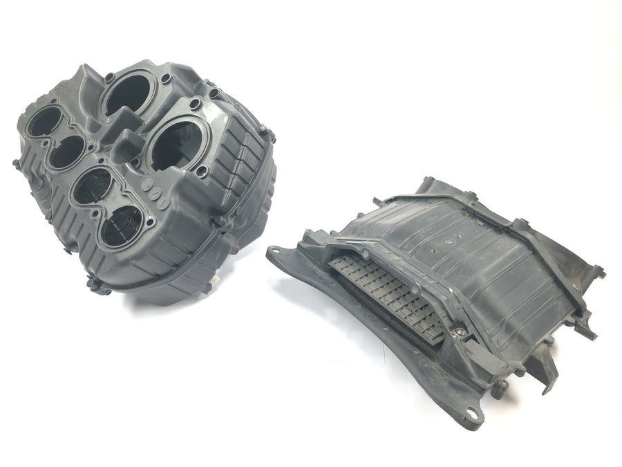 Honda CBR 1000 RR SC57 [2006] - Air filter box airbox air filter housing
