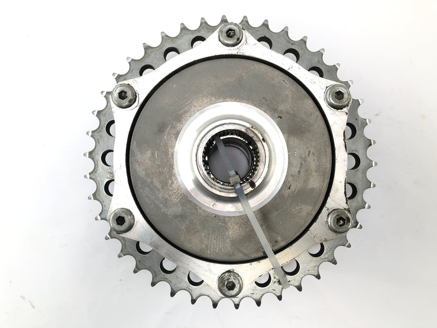 Triumph Sprint ST 1050 [2005] - Kettenrad Ritzel mit Kettenradträger