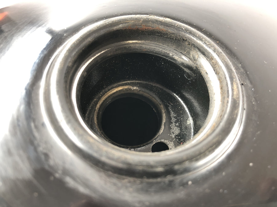 Triumph Bonneville T100 986MF [2012] - Tank Kraftstofftank Benzintank mit Tankverschluss